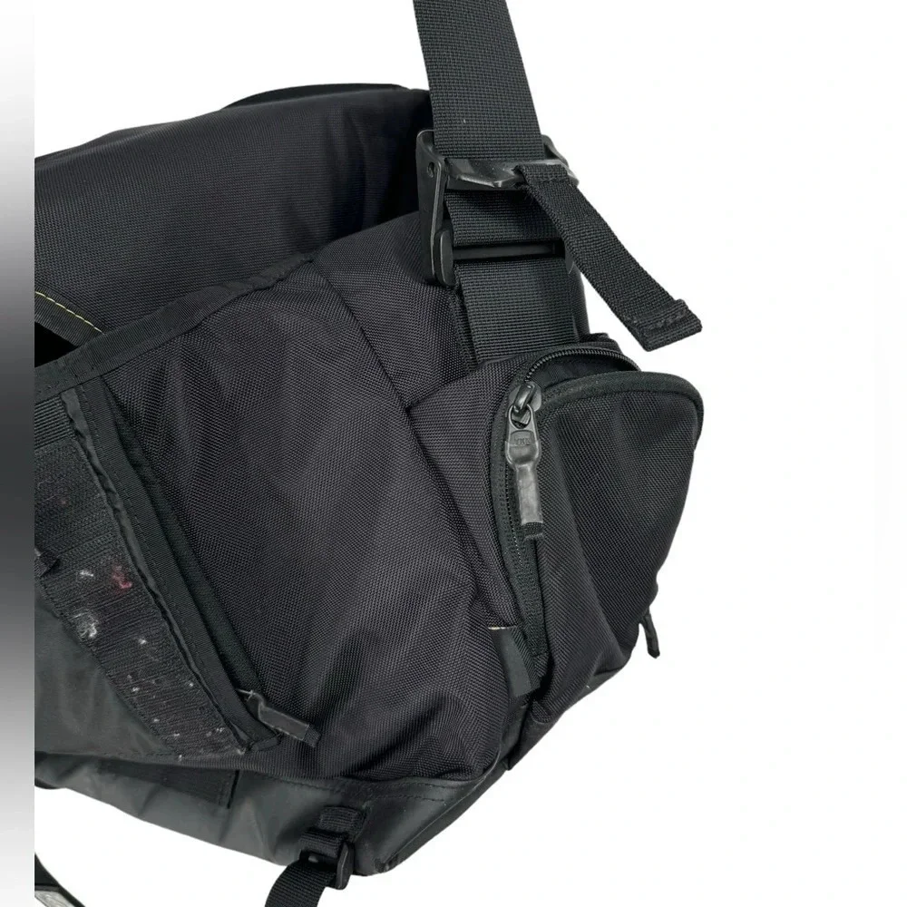 TIMBUK2 messenger diaper bag black
